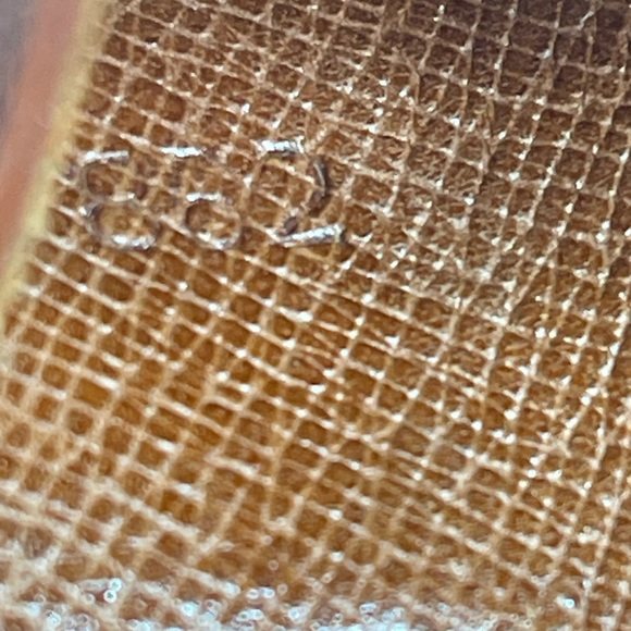 Louis Vuitton Brown Wallet - Picture 6 of 16